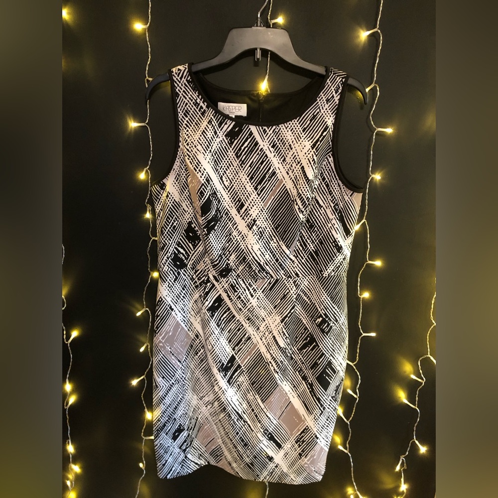 Kasper sleeveless dress